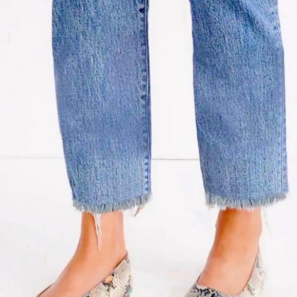 Madewell “perfect vintage” cotton midtone Straight Leg Jeans raw edge hem 26 - Picture 2 of 10